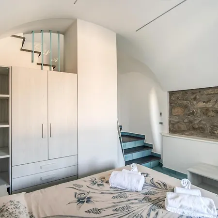 Gocce - Emerald Flat Massa Lubrense